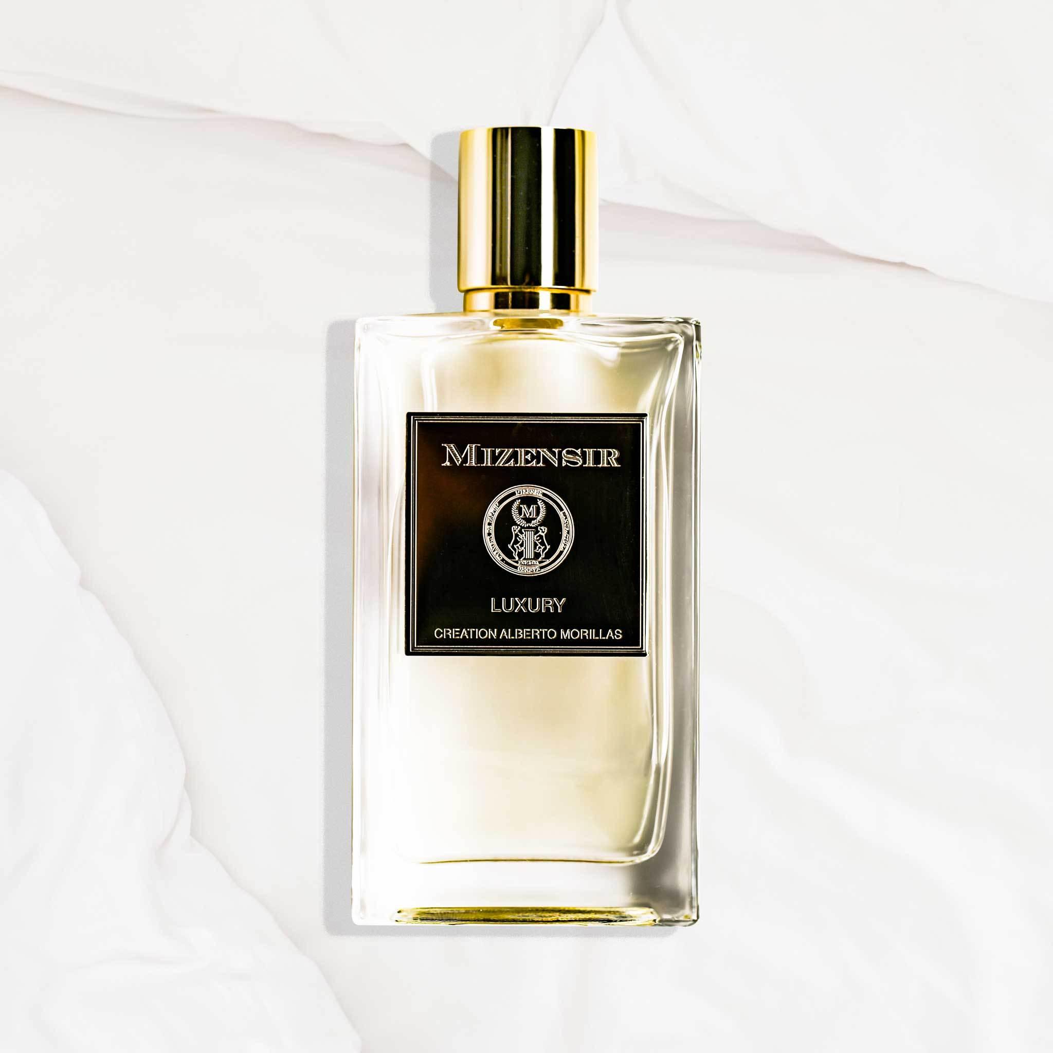 https://www.mizensir.com/cdn/shop/products/luxury-or-eau-de-parfum-mizensir-com-2.jpg?v=1698188865